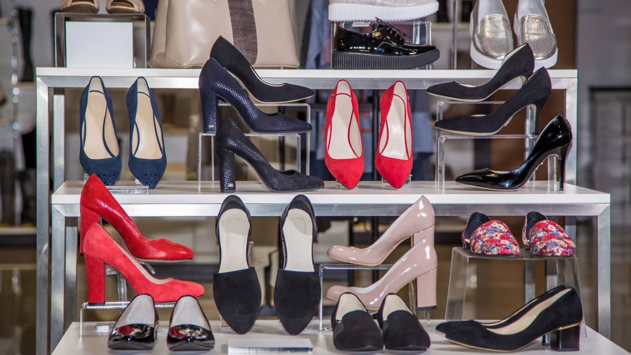 Quelles chaussures pour une femme petite et ronde
