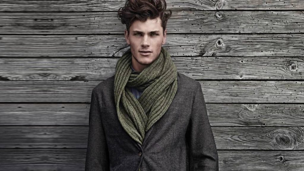 écharpe en laine pour homme